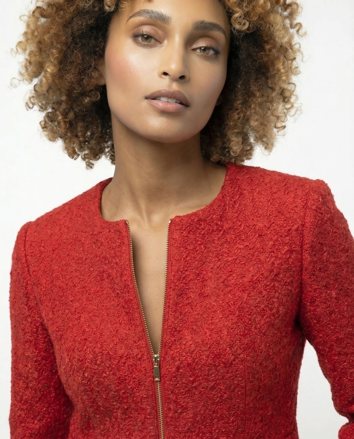 Neue rote Jacquard-Kurzjacke Un Jour Ailleurs Paris Gr. 36