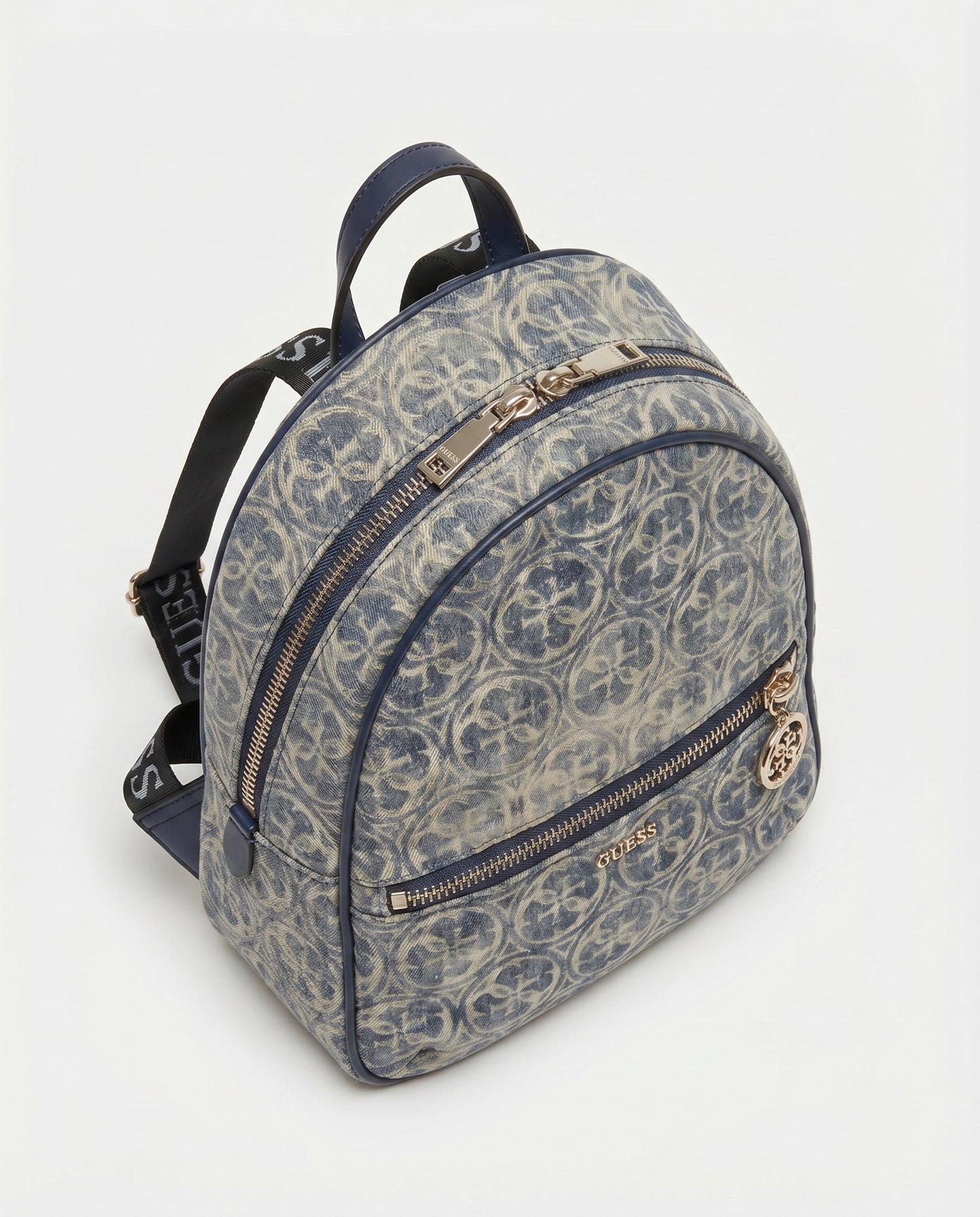 Blauer und beigefarbener Guess Rucksack mit Monogramm und Reißverschlusstasche