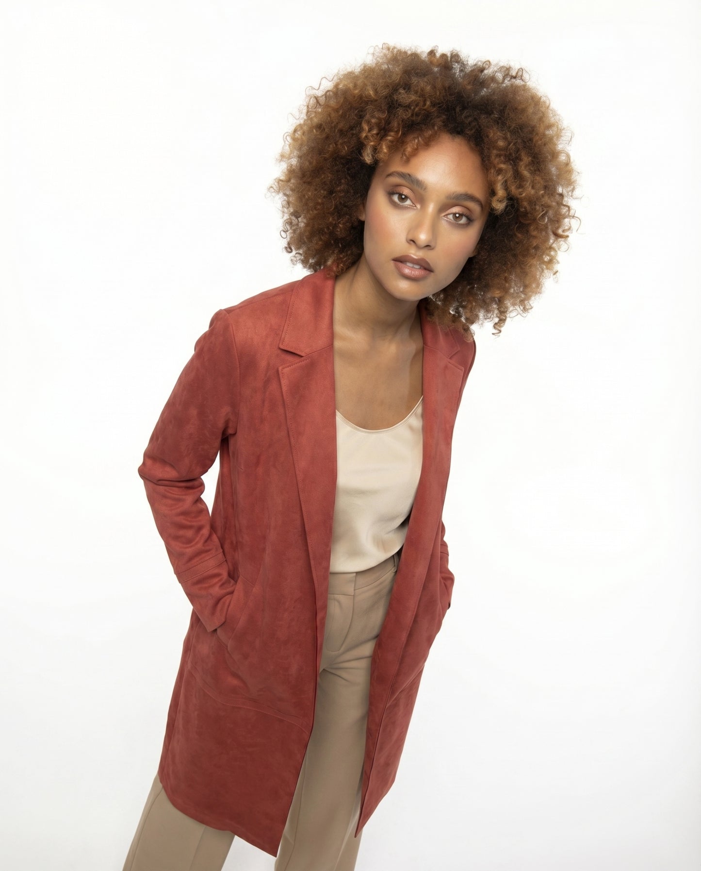 Zara Mantel in Ziegelrot Wildlederoptik – Damen