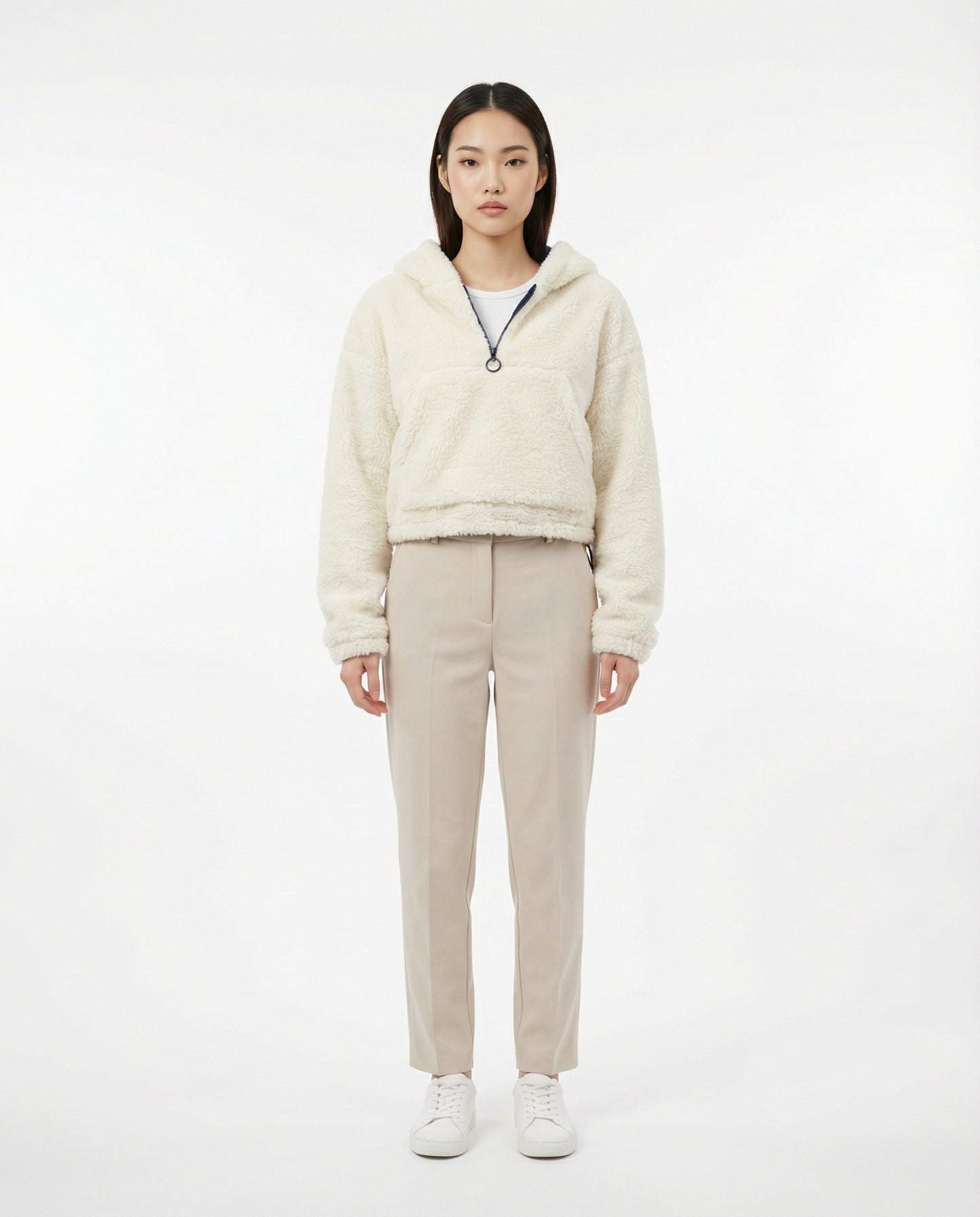 Pull&Bear Teddyjacke, cremefarben — Damen