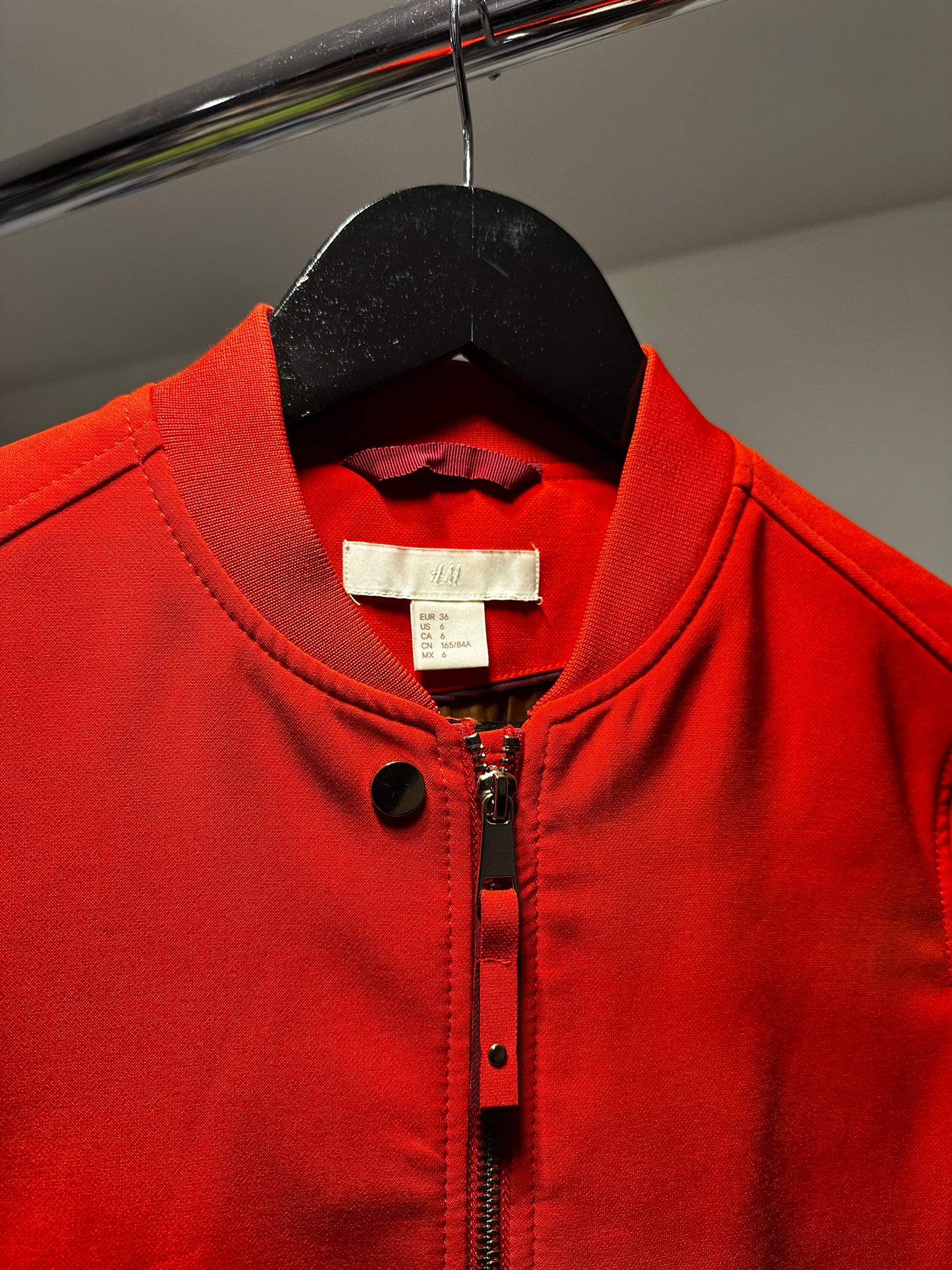 H&M Jacke, rot-orange, Reißverschluss, aufgesetzte Taschen, Größe 36
