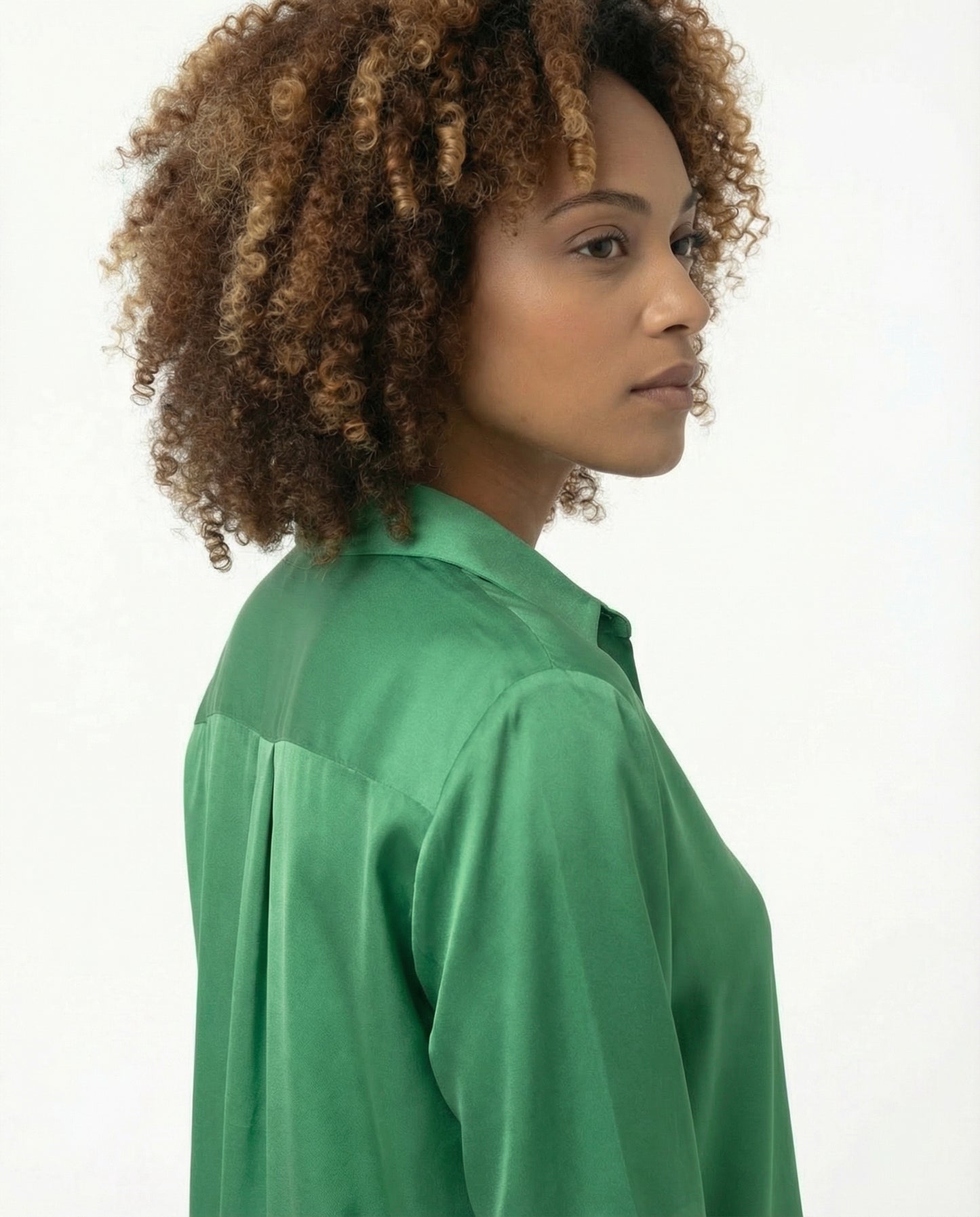 Zara Satinbluse in Grün – Damen